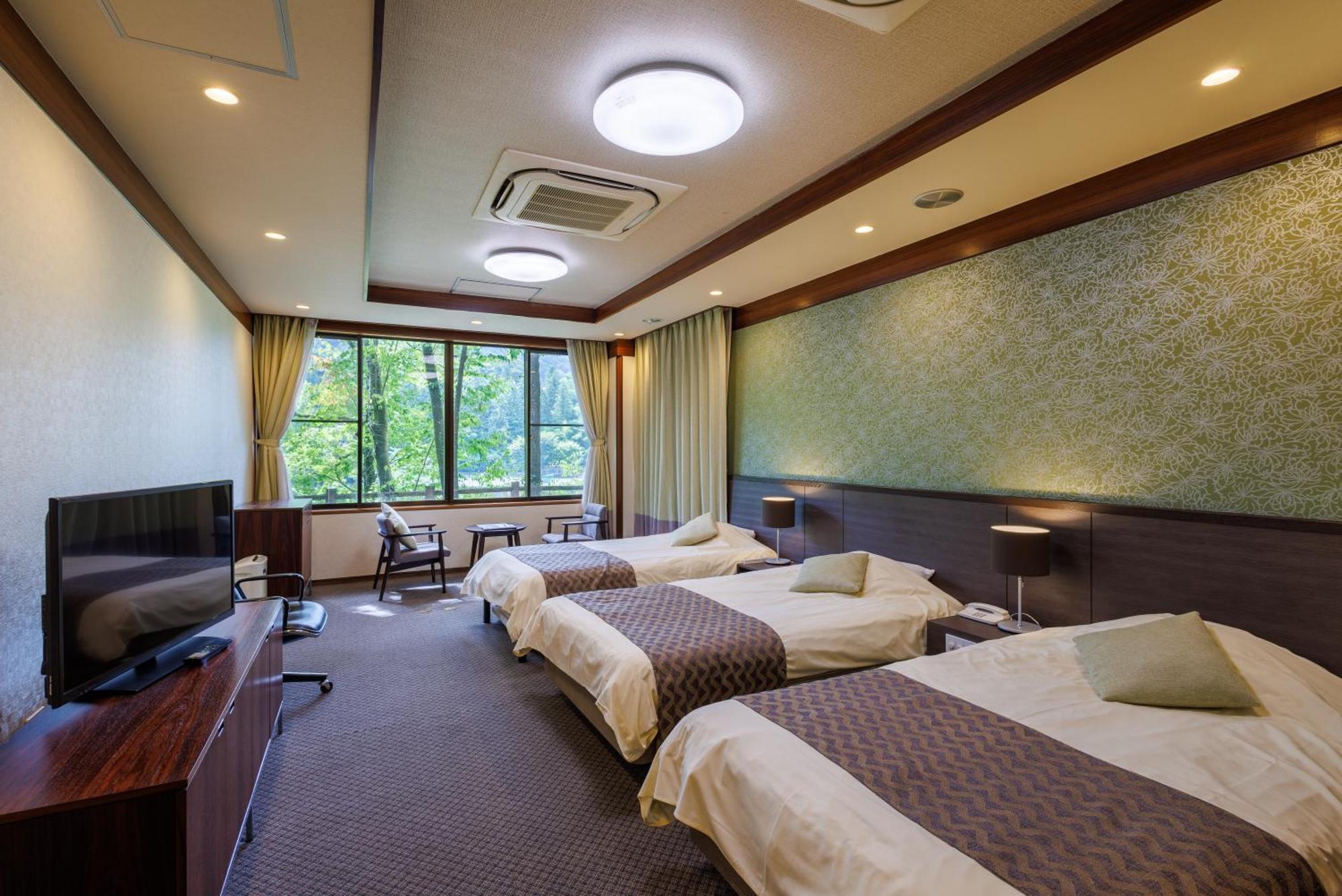 Okutamaji Hotel Ome Kültér fotó