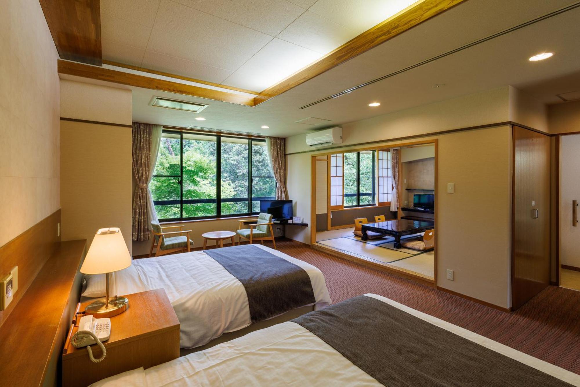 Okutamaji Hotel Ome Kültér fotó